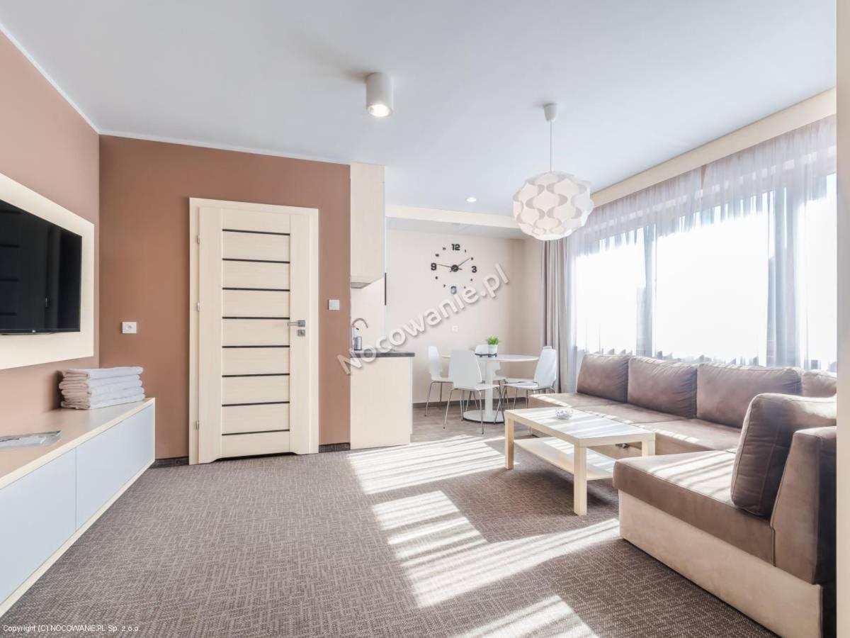 Mosty Villa Lesna מראה חיצוני תמונה